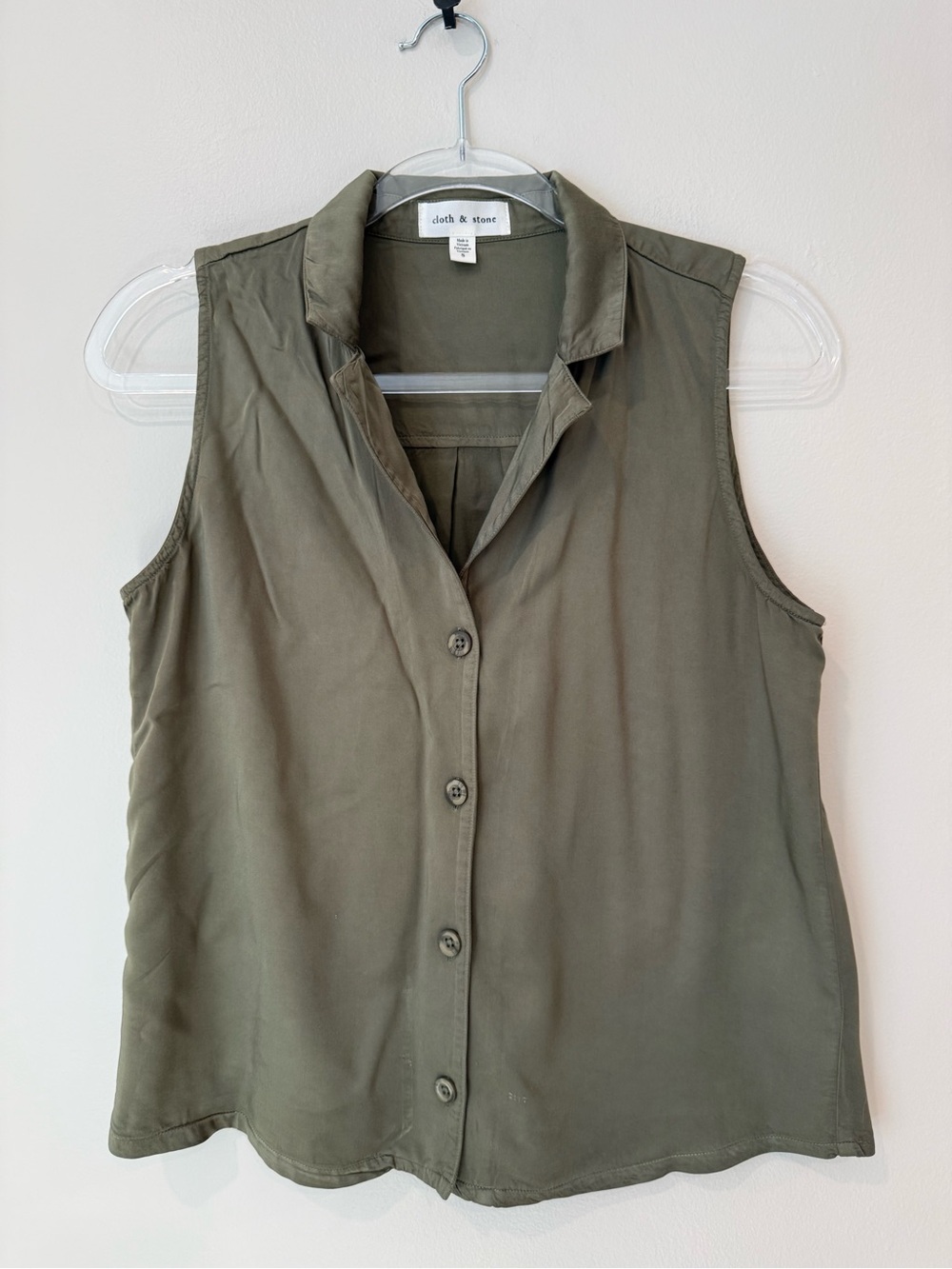 Cloth & Stone Olive Green Sleeveless Button Down Shirt Collar Top